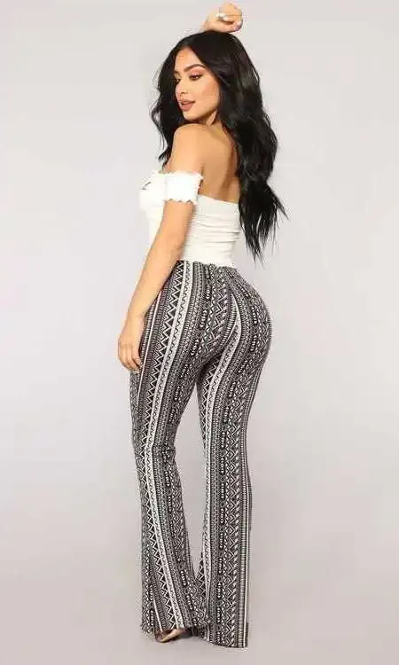 Call girl in Kolkata